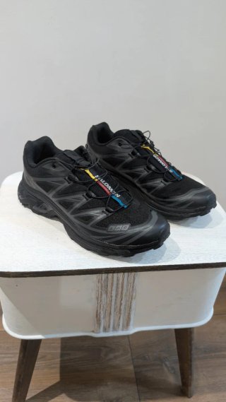 Salomon XT-6 Talla 42.5 Negras