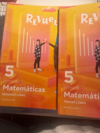 Libros 5to de primaria revuela