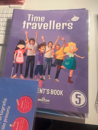 Libros 5to de primaria revuela