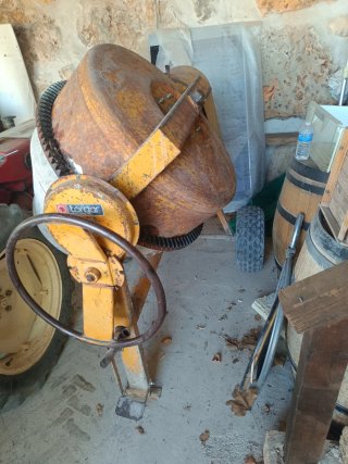 Hormigonera 380L Grande