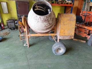 Hormigonera 380L Grande