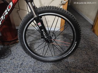 Bicicleta B-PRO ZS8 MTB