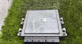 Renault 224512 s180153110a centralita motor megane