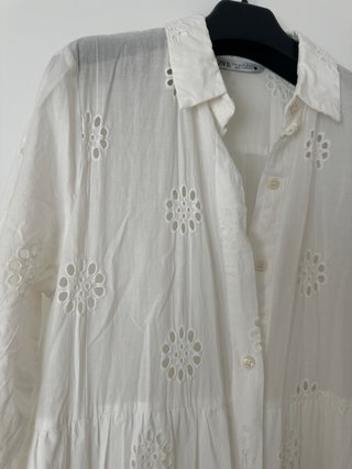 Vestido blanco Zara bordado