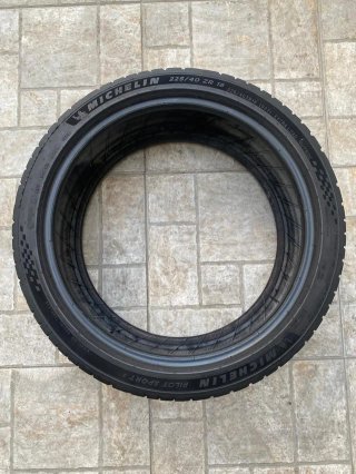 1 Neumático 225/40 R18 MICHELIN