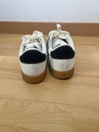 Zapatillas Adidas Blancas y Negras