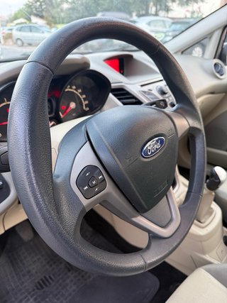 Ford Fiesta 2010 diesel manual oportunidad