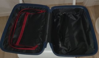 Neceser Jaslen azul con bandolera adaptable