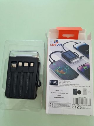 leovin power bank 20000mAh con cavi