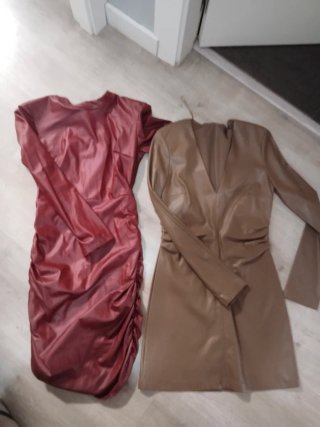 Vestido rojo y marrón