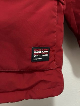 Abrigo Jack & Jones Rojo