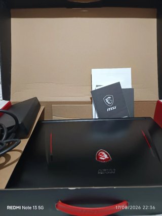 MSI GT63 Titan 8RG | i7 | GTX 1080 Desktop | 120Hz