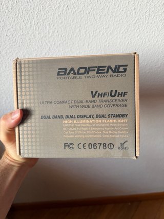 Emisora Baofeng UV-5R con Antena