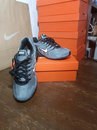 Zapatillas Nike Air Max Torch Gris/Negro