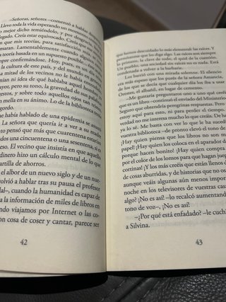 La biblioteca de los libros vacíos