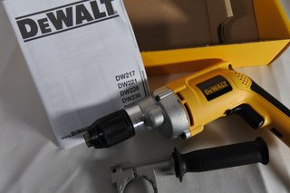 Taladro Dewalt 700w DW236 nuevo
