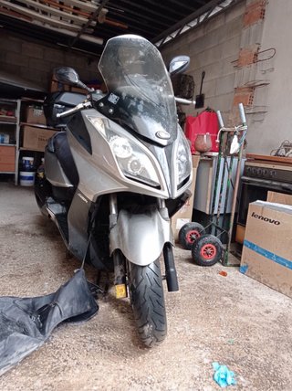 Kymco Superdink 300 E3 + baúl 39L