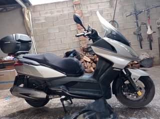 Kymco Superdink 300 E3 + baúl 39L