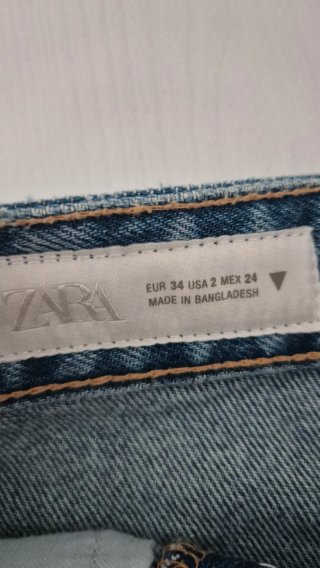 Pantalón vaquero Zara ancho