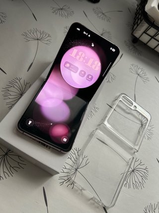 Samsung Galaxy Z Flip 5 Rosa