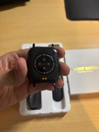 Smartwatch Negro con Cargador