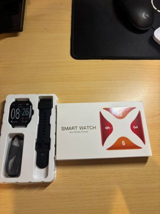 Smartwatch Negro con Cargador