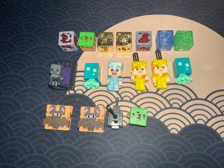 Figuras Minecraft Kinder Joy