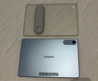 Lenovo Tab + Funda Transparente