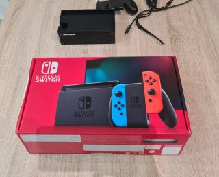 Nintendo Switch Azul/Rosa + Accesorios
