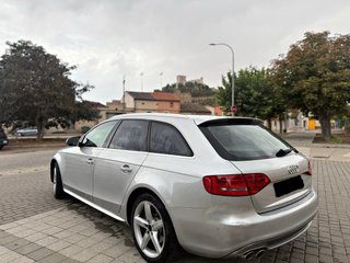 Audi A4 2010 2.0 tdi Sline