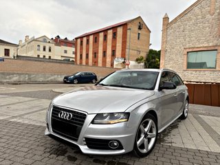 Audi A4 2010 2.0 tdi Sline
