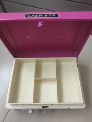 Caja Fuerte SR18 Rosa y Blanca