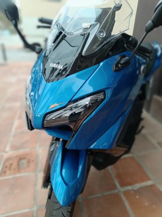 Yamaha TMAX 2025 Edición Única Azul
