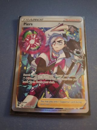 Cartas de pokemon variadas.