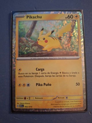Cartas de pokemon variadas.