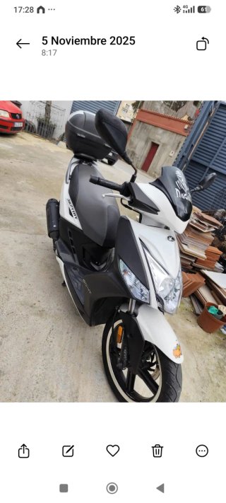 Kymco Agility 50 Scooter