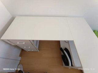 Escritorio blanco modular