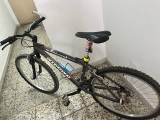 Bicicleta en buen estado Boomerang Weekend