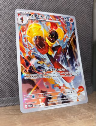 Carta Pokémon Armarouge 086/084