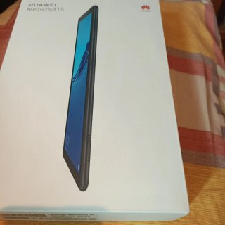 Caja iPad y Caja Smart Keyboard Apple