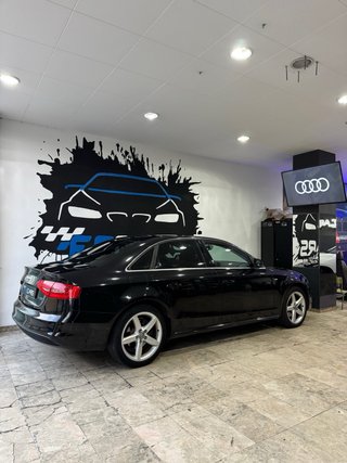 AUDI A4 2.0 TDI 150cv 🟡 NACIONAL SLINE MANUAL
