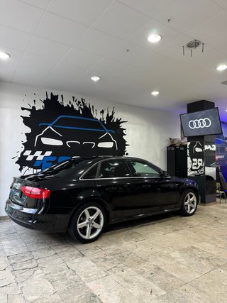 AUDI A4 2.0 TDI 150cv 🟡 NACIONAL SLINE MANUAL