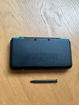 New Nintendo 2DS XL Negra/Azul