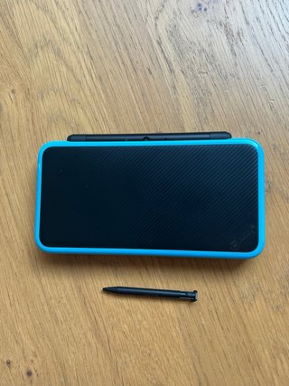 New Nintendo 2DS XL Negra/Azul
