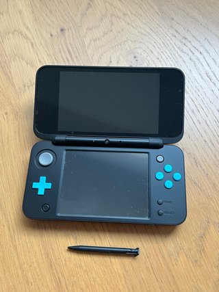 New Nintendo 2DS XL Negra/Azul