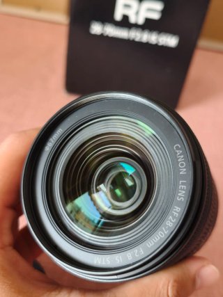 Canon RF 28-70mm f/2.8 L IS STM