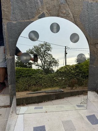 Espejo arqueado con 5 puntos de luz