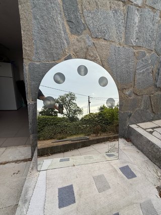 Espejo arqueado con 5 puntos de luz