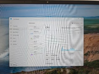 HP Omen 16 13700hx 4070 32gb