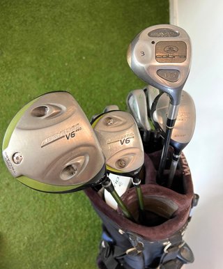 Set de Palos de Golf BENROSS y COBRA